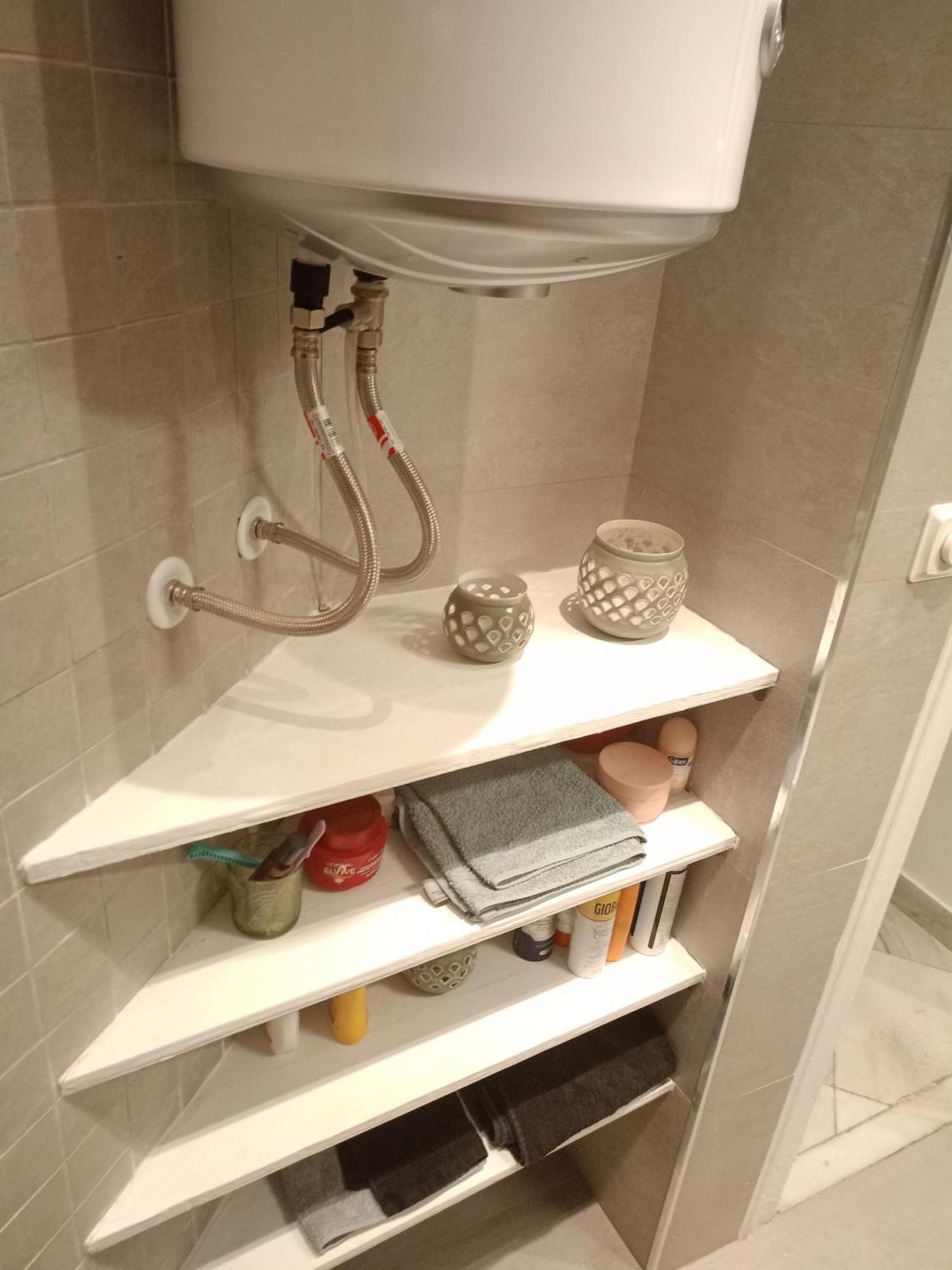 Small Stylish Room With Comfortable Queen-Size Bed In Very Large, Beautifully Decorated Shared Flat In The Historic Centre Of Málaga Extérieur photo